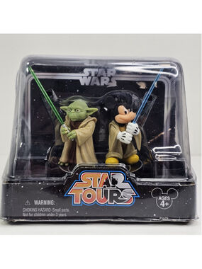 Disney Star Wars Star Tours Jedi Mickey and Yoda Figures 2pc 2005 W/ BOX
